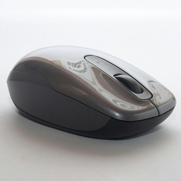 Mouse inalámbrico ergonómico